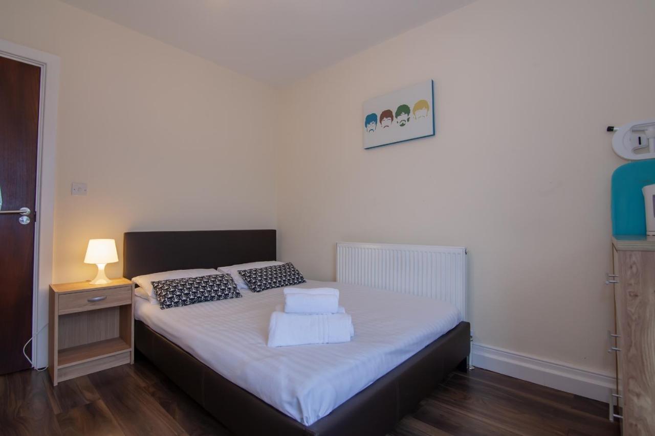 Casa Fresa Franks Serviced Accommodation 리버풀 외부 사진