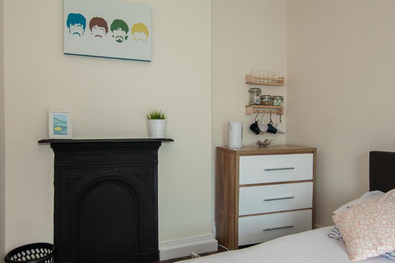 Casa Fresa Franks Serviced Accommodation 리버풀 외부 사진