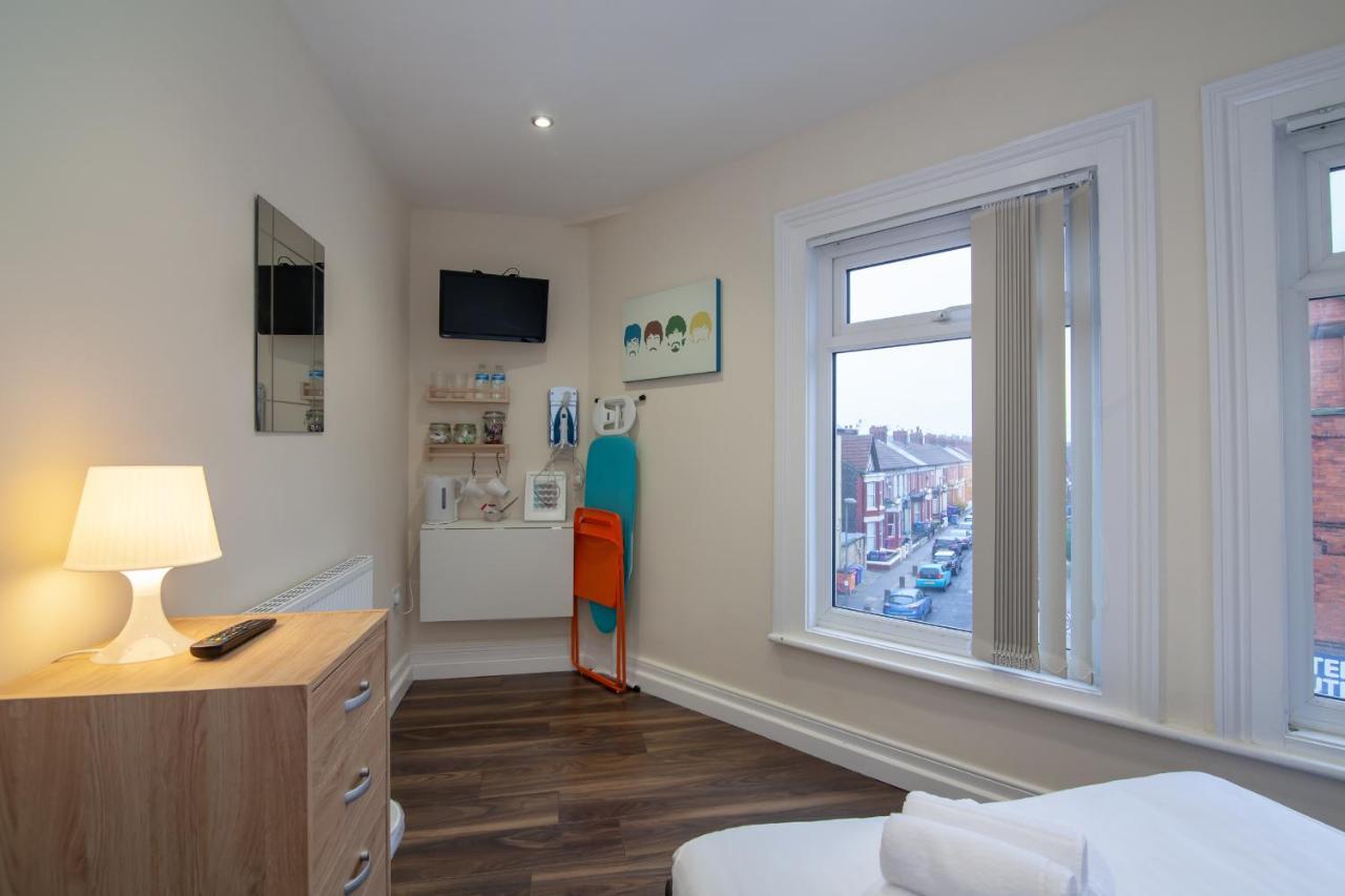 Casa Fresa Franks Serviced Accommodation 리버풀 외부 사진