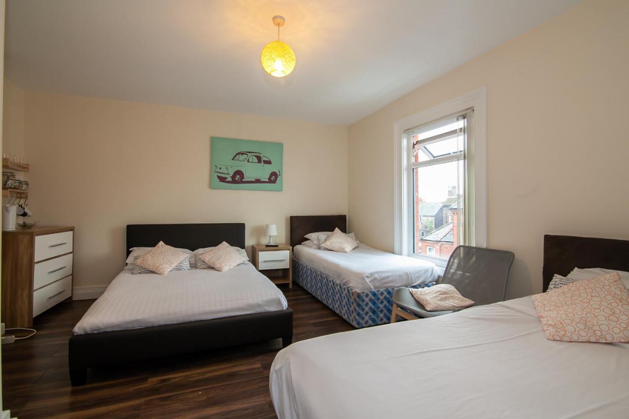 Casa Fresa Franks Serviced Accommodation 리버풀 외부 사진