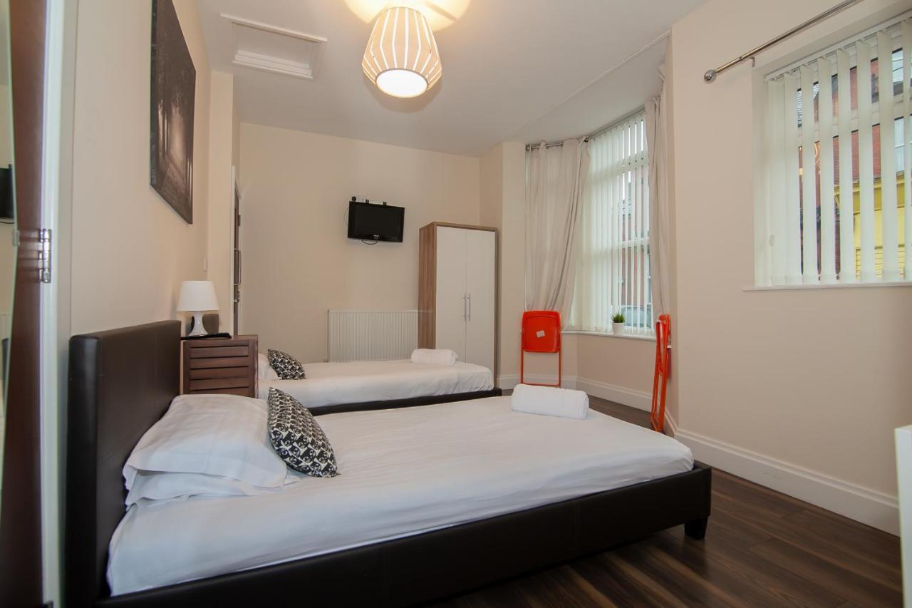 Casa Fresa Franks Serviced Accommodation 리버풀 외부 사진